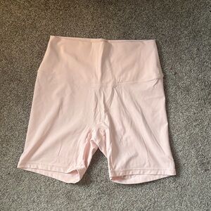 Lululemon 6in bike shorts (light pink)